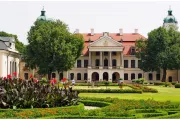 palac-muzuem-zamoyskich-w-kozlowce-05