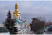 Atrakcja Ukrainy - Ławra Peczerska w Kijowie –Klasztor o złotych kopułach
