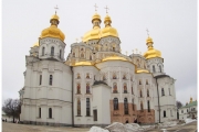 Atrakcja Ukrainy - Ławra Peczerska w Kijowie –Klasztor o złotych kopułach