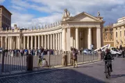 plac-swietego-piotra-watykan-rzym-wlochy-23