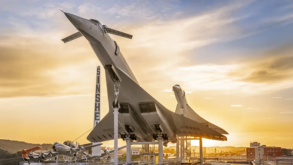 Samoloty Concorde i Tuplew 144 w Muzeum Techniki Sinsheim i Speyer