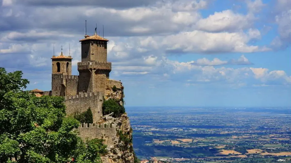 Republika San Marino i park Mirabilandia we Włoszech