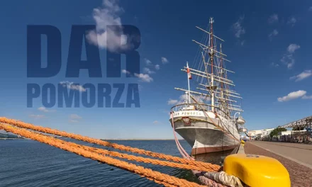 Dar Pomorza legendarny polski żaglowiec szkoleniowy