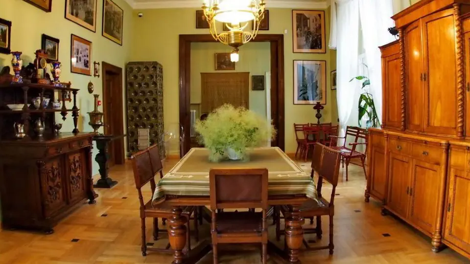 Pałac w Oblęgorku i muzeum Henryk Sienkiewicza