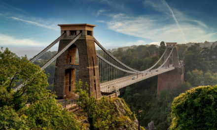 Clifton Suspension Bridge wiszący most w Bristolu, symbol i atrakcja miasta