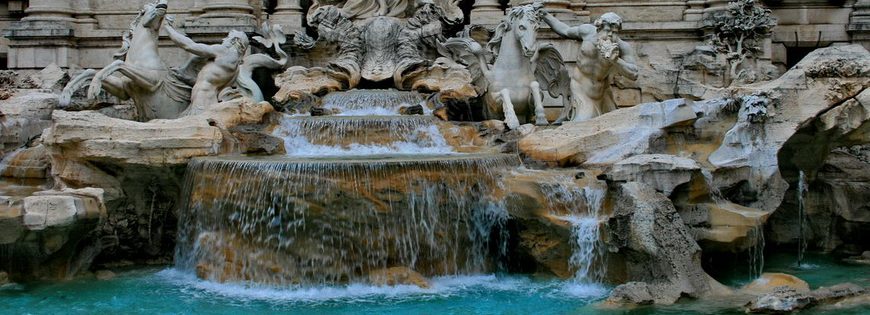 Włochy-Rzym-zwiedzanie-atrakcje-co-zobaczyć-blog-podróżniczy-fontanna-di-trevi