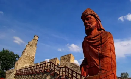 Szydłów stare królewskie miasto jego atrakcje i historia