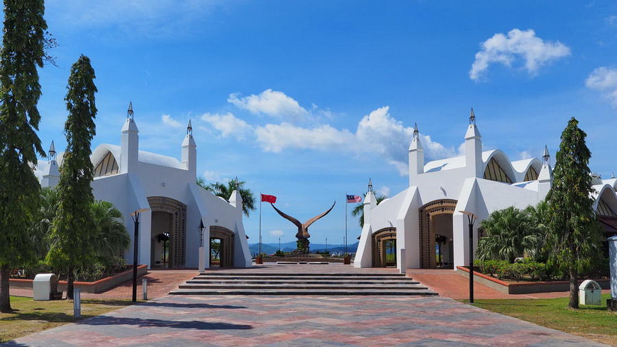 Taman na wyspie Langkawi w Malezji – park malezyjskich legend