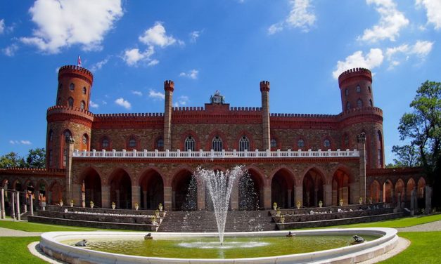 Pałac Marianny Orańskiej w Kamieńcu Ząbkowickim – zwiedzanie, historia i ciekawostki