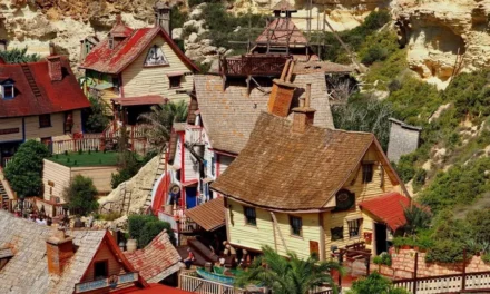 Wioska marynarza Popeye na Malcie atrakcja, którą trzeba zobaczyć