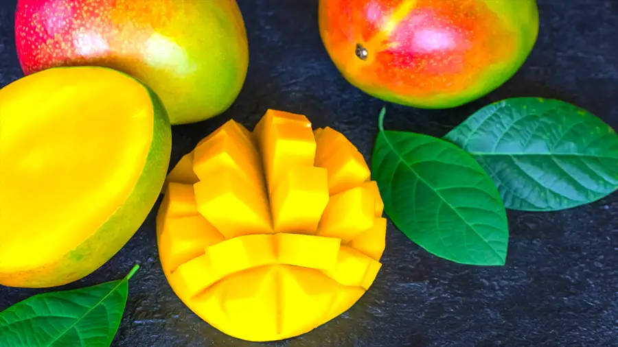 Mango to słodki i smaczny owoc z Azji