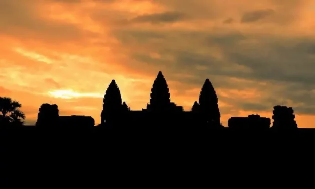 Angkor Wat starożytne ruiny w Siem Reap w Kambodży