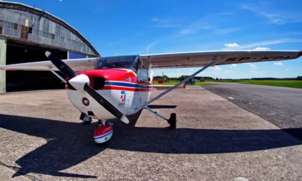 Lot nad Gdańskiem w awionetce idealny prezent i fajna zabawa