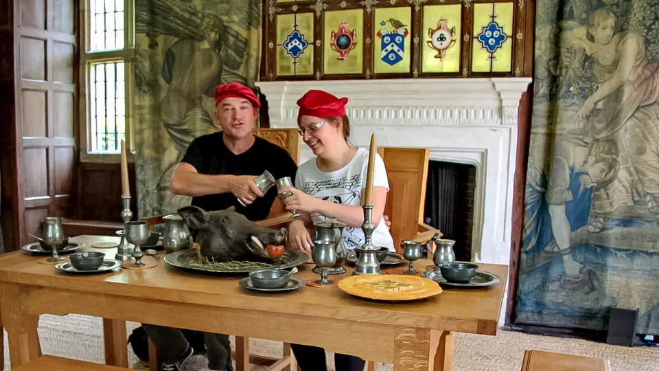Avebury - Kamienne kręgi z National Trust. Piotr Kiżewski i Bogumiła Mazurkiewicz.