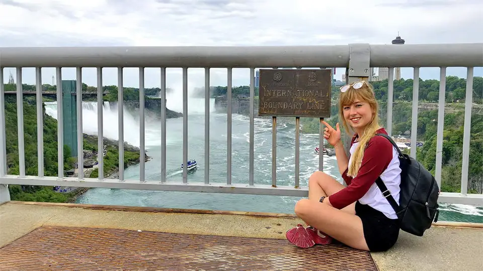 Wodospad Niagara Falls i Joanna Wojtas