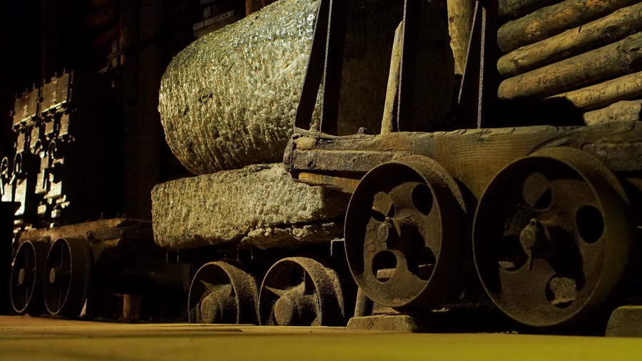 Wielka bryła soli - Kopalnia w Bochni