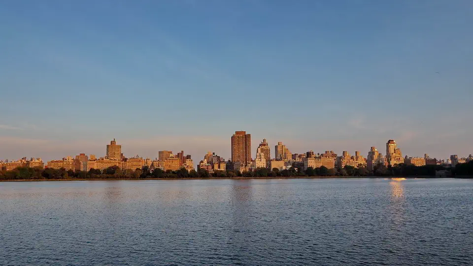 Widok na Nowy Jork z Central Park na Manhattanie
