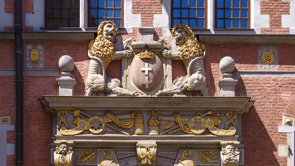 Atrakcje w Gdańsku i Lwy  na kamienicach