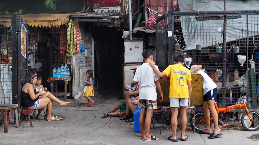 Manila atrakcje. Miejskie dzieci z Manili to codzienny widok na ulicach miasta