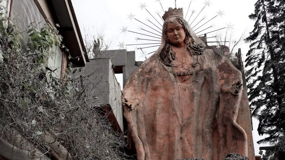 Wyspa Luzon. Our Lady of Manaoag at Tierra de Maria.