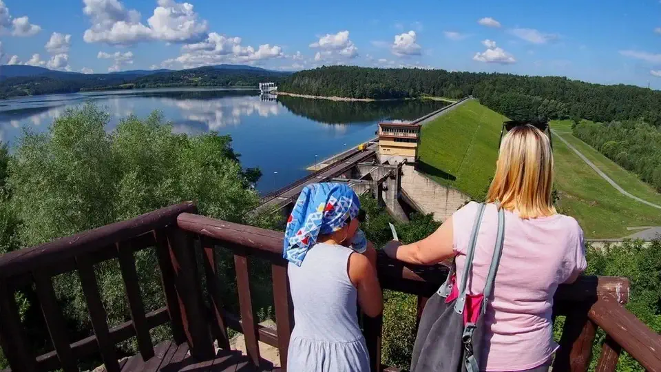 Widok z murów zamku w Dobczycach jest niesamowity. Ewa Baranowska.