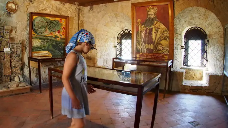 Zamek w Dobczycach jedna z odrestaurowanych sal zamku