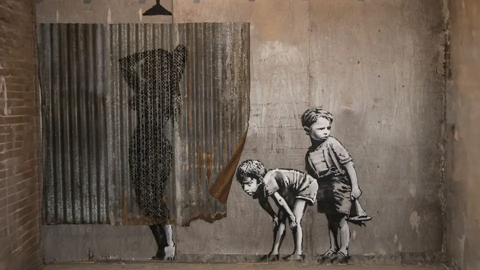 Grafika Banksego Street Art mural 