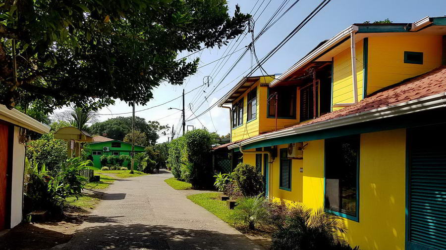 Senne miasteczko Tortuguero - Kostaryka