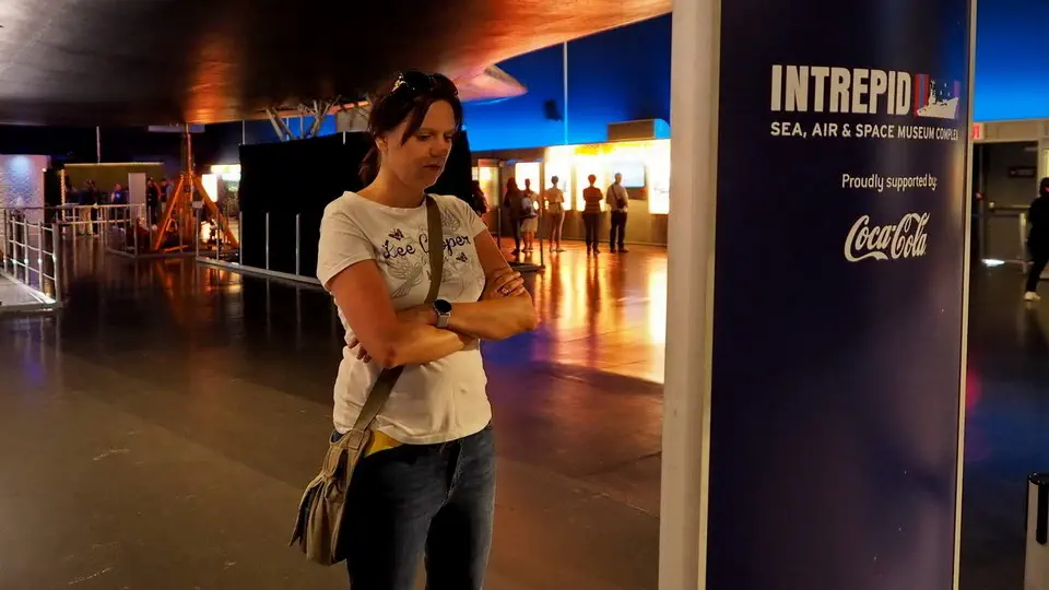 Jeden z pokładów USS Intrepid