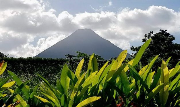 La Fortuna najpopularniejsze miejsce w Kostaryce – Wyprawy do dżungli i inne atrakcje