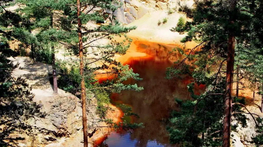 Kolorowe Jeziorka - Jeziorko żółte