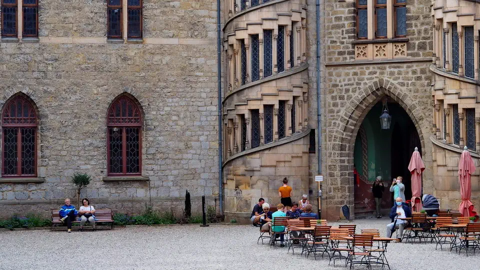 Zamek Marienburg w Dolnej Saksonii.