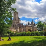 Zamek Marienburg w Dolnej Saksonii historia i ciekawostki