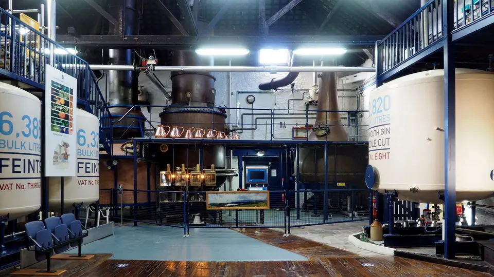 Plymouth Gin i najstarsza destylarnia w Anglii.