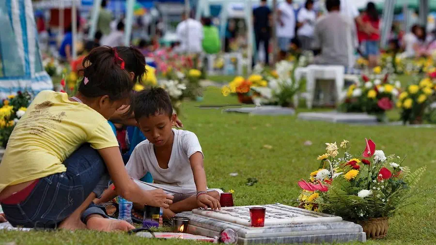 Święto Zmarłych na Filipinach.
