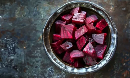 Zakwas z buraków świetny do picia, idealny do barszczu