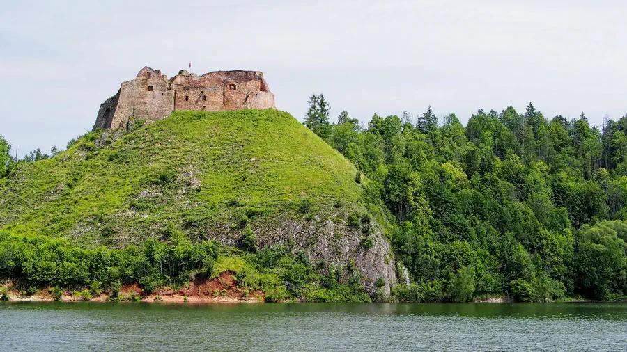 Zamek w Czorsztynie zwiedzanie, atrakcje, duchy i legendy