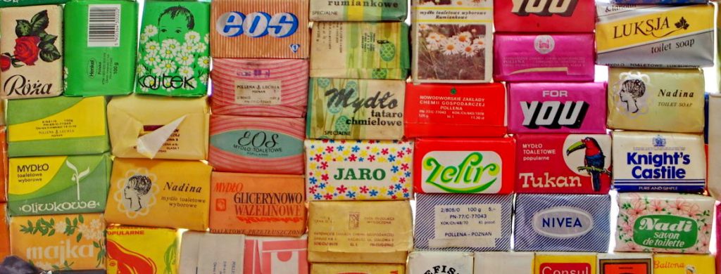 Stare polskie mydła z Muzeum Mydła w Bydgoszczy