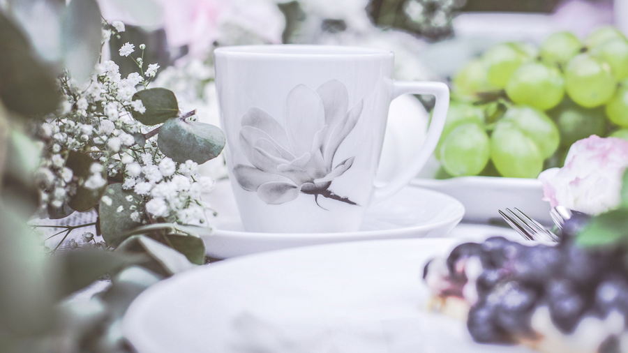 Filiżanka z Fabryki Porcelany Lubiana