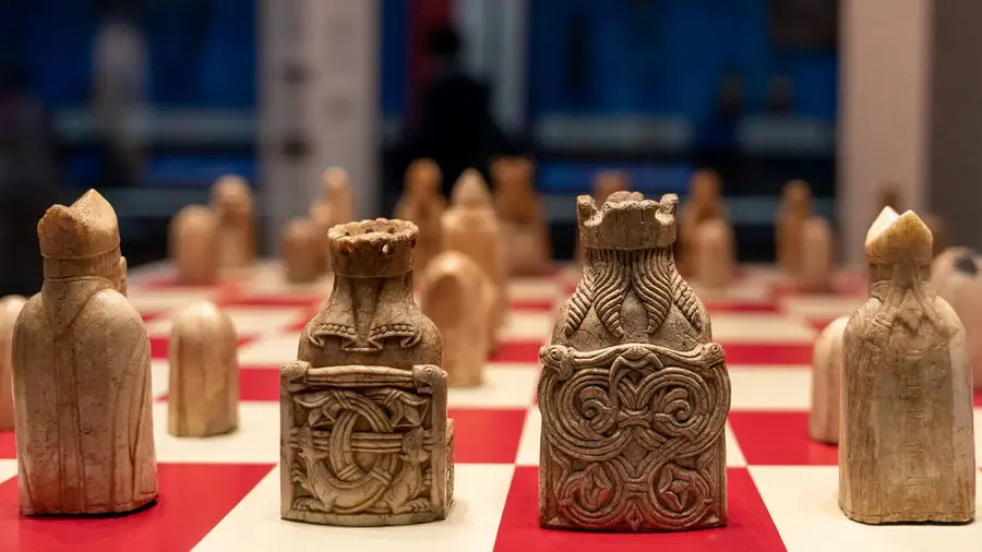 Średniowieczne szachy z Brytyjskiego Muzeum w Londynie