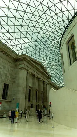 Wielki hol w Muzeum Brytyjskim w Londynie