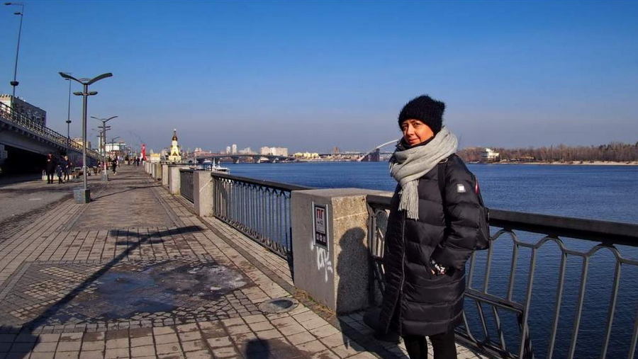 Spacer brzegiem rzeki Dniepr