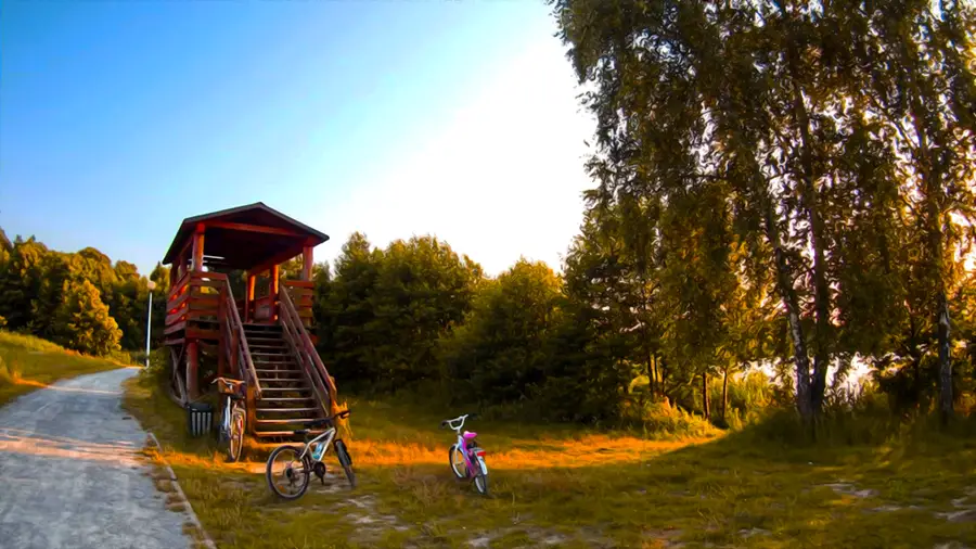 Zalew Rudka i wieża widokowa w Roztoczu