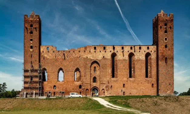 Zamek w Radzyniu Chełmińskim historia i ciekawostki