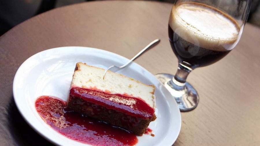 Kawiarnia we Lwowie oraz pyszne ciasto