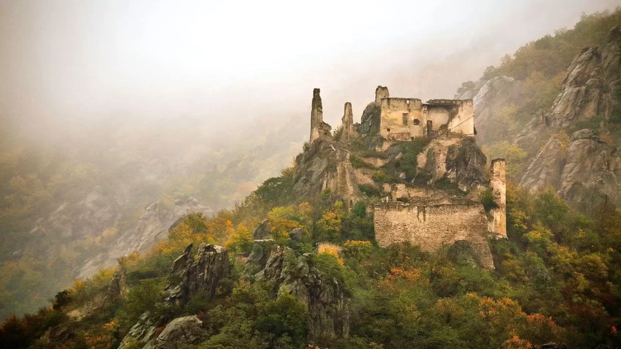 Zamek Durnstein w Austrii niezwykłe historie i ciekawostki