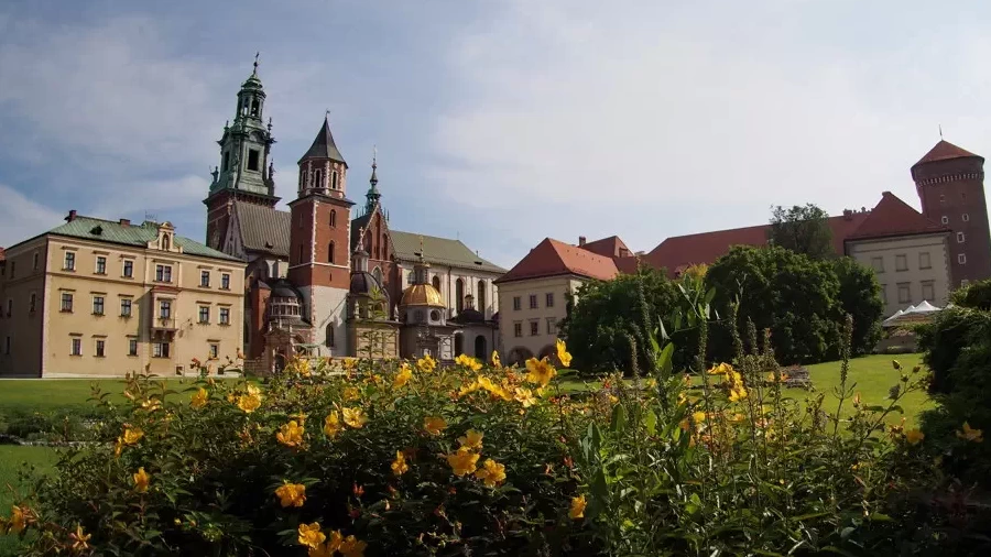Wawel Zamek Królewski w Krakowie zwiedzanie i ciekawostki o Wawelu