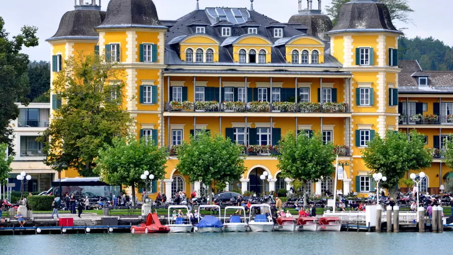 Barokowy pałac w Velden - Austria