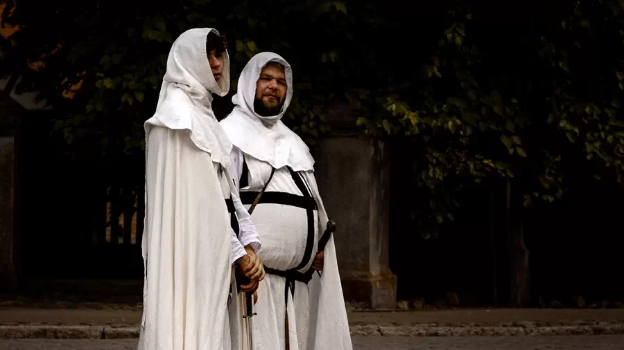 Rycerze zakonni - Krzyżacy