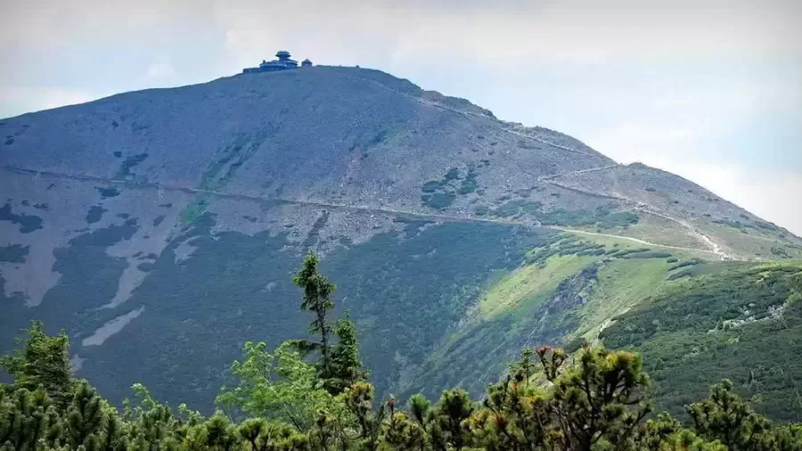 Najwyższy szczyt Karkonoszy Śnieżka
